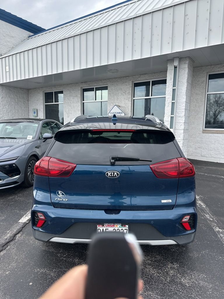 Used 2020 Kia Niro EX Premium FWD image 8