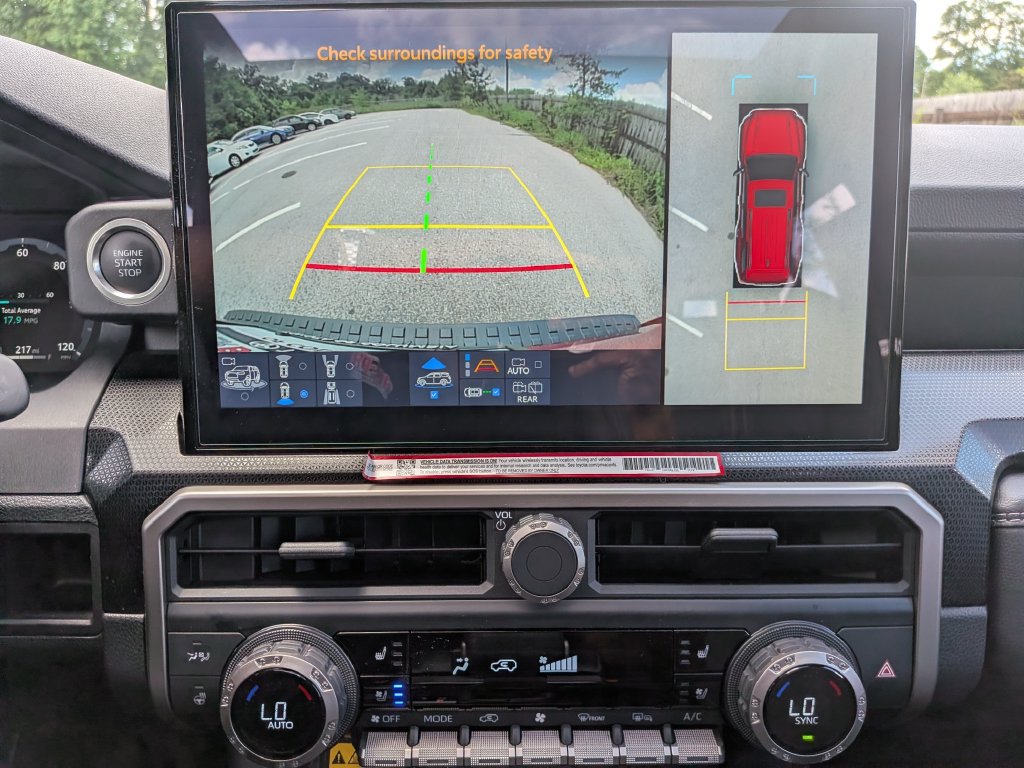 Used 2025 Toyota 4Runner Limited RWD image 21