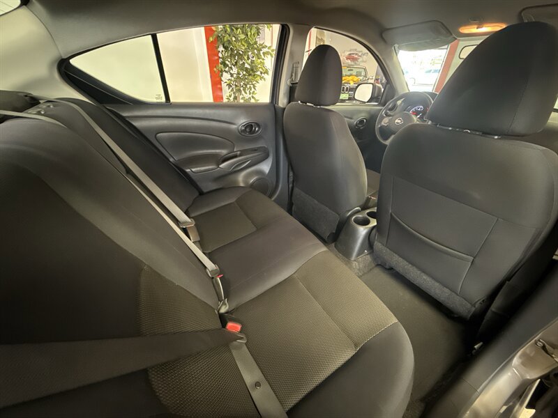 Used 2012 Nissan Versa SV w/ Convenience Pkg FWD image 21