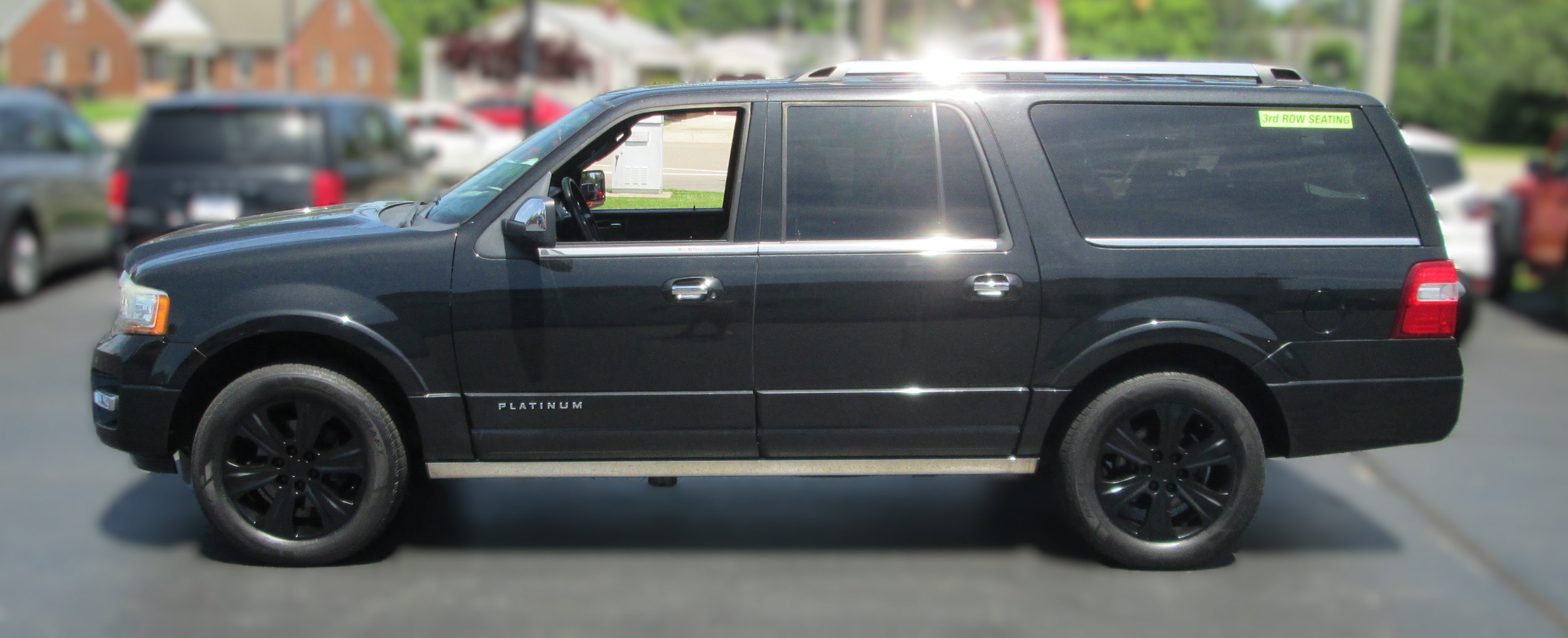Used 2015 Ford Expedition EL Platinum AWD/4WD image 4