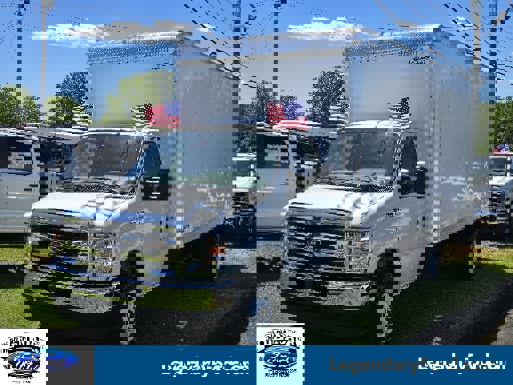 New 2026 Ford E-450 and Econoline 450 Super Duty w/ Interior Upgrade Package video 1