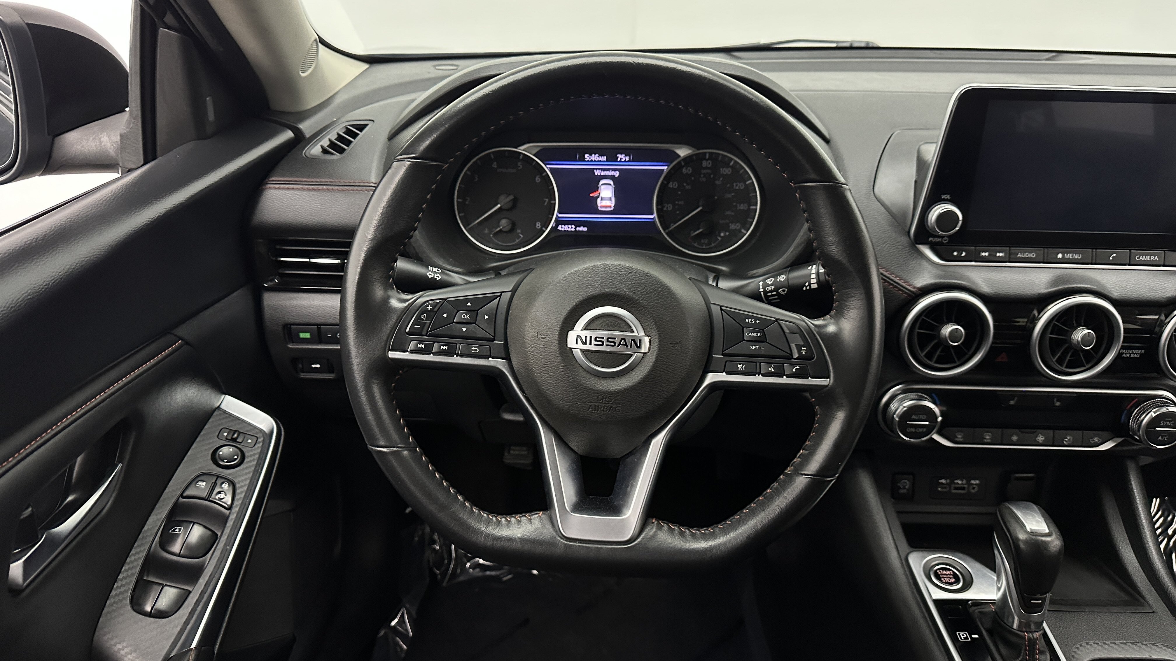 Used 2024 Nissan Sentra SR FWD image 26
