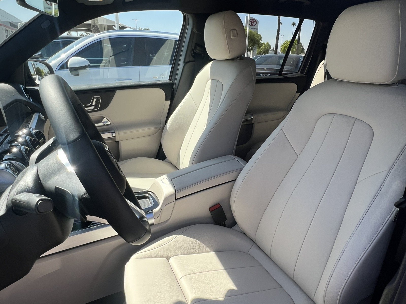 New 2026 Mercedes-Benz GLB 250 image 11
