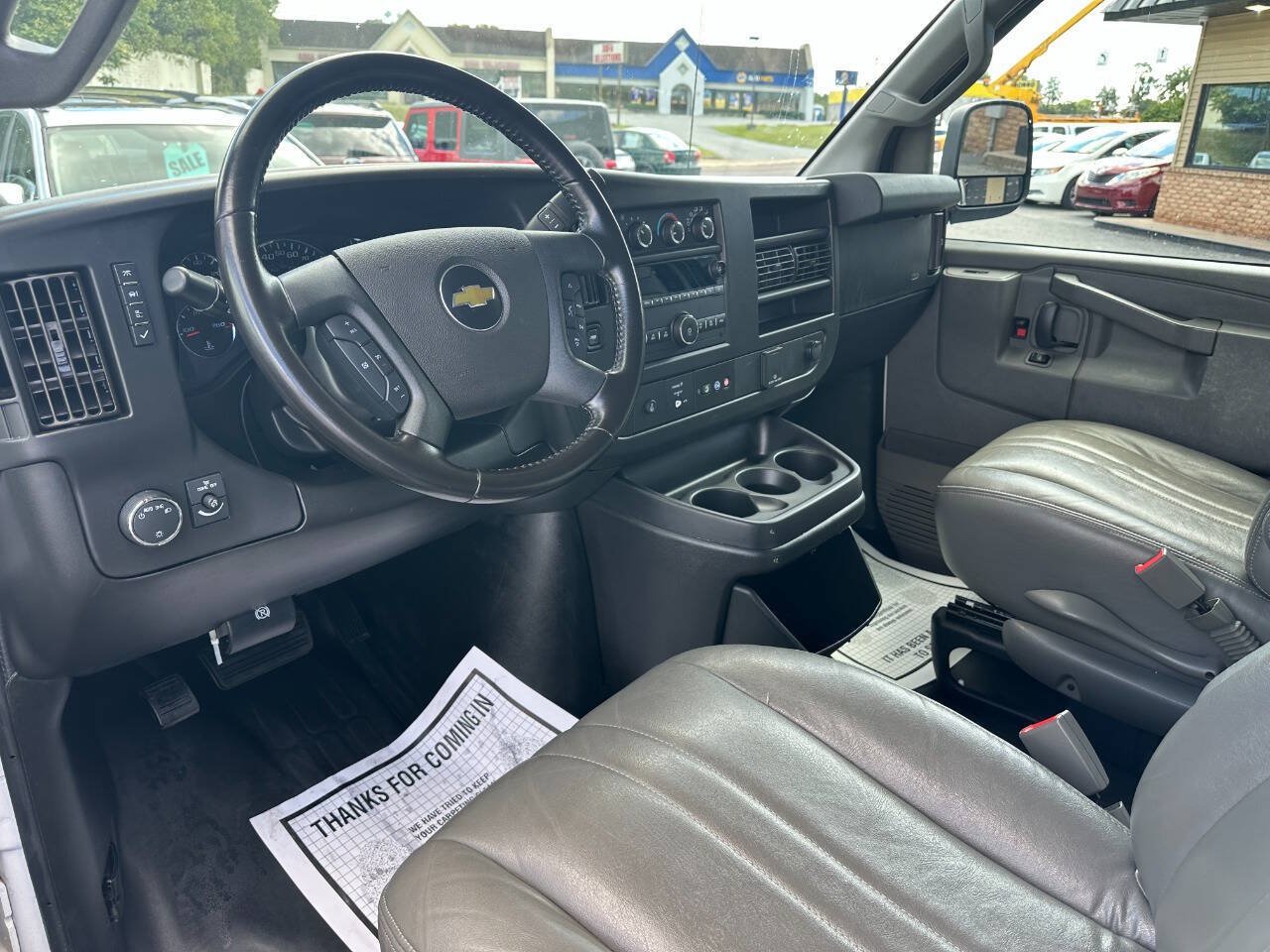 Used 2021 Chevrolet Express 3500 LS RWD image 18