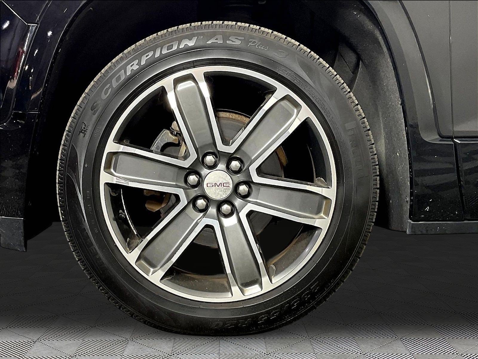 Used 2018 GMC Acadia Denali w/ LPO, Floor Liner Package AWD/4WD image 35