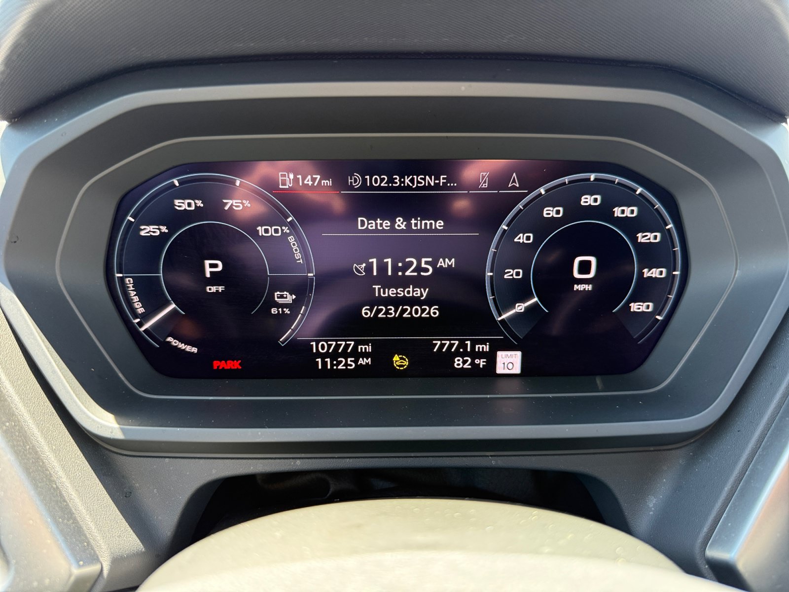 Used 2023 Audi Q4 e-tron Premium Plus w/ Premium Plus AWD/4WD image 11