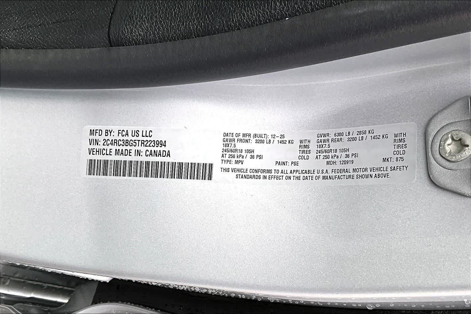 New 2026 Chrysler Pacifica Select AWD/4WD image 21