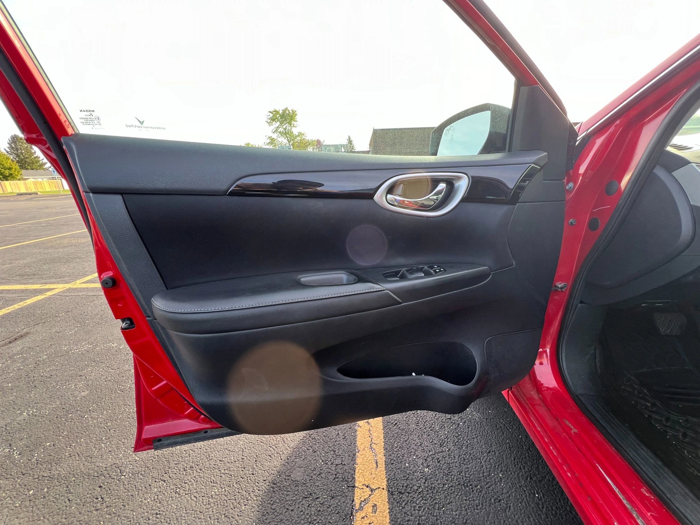 Used 2018 Nissan Sentra SV image 19