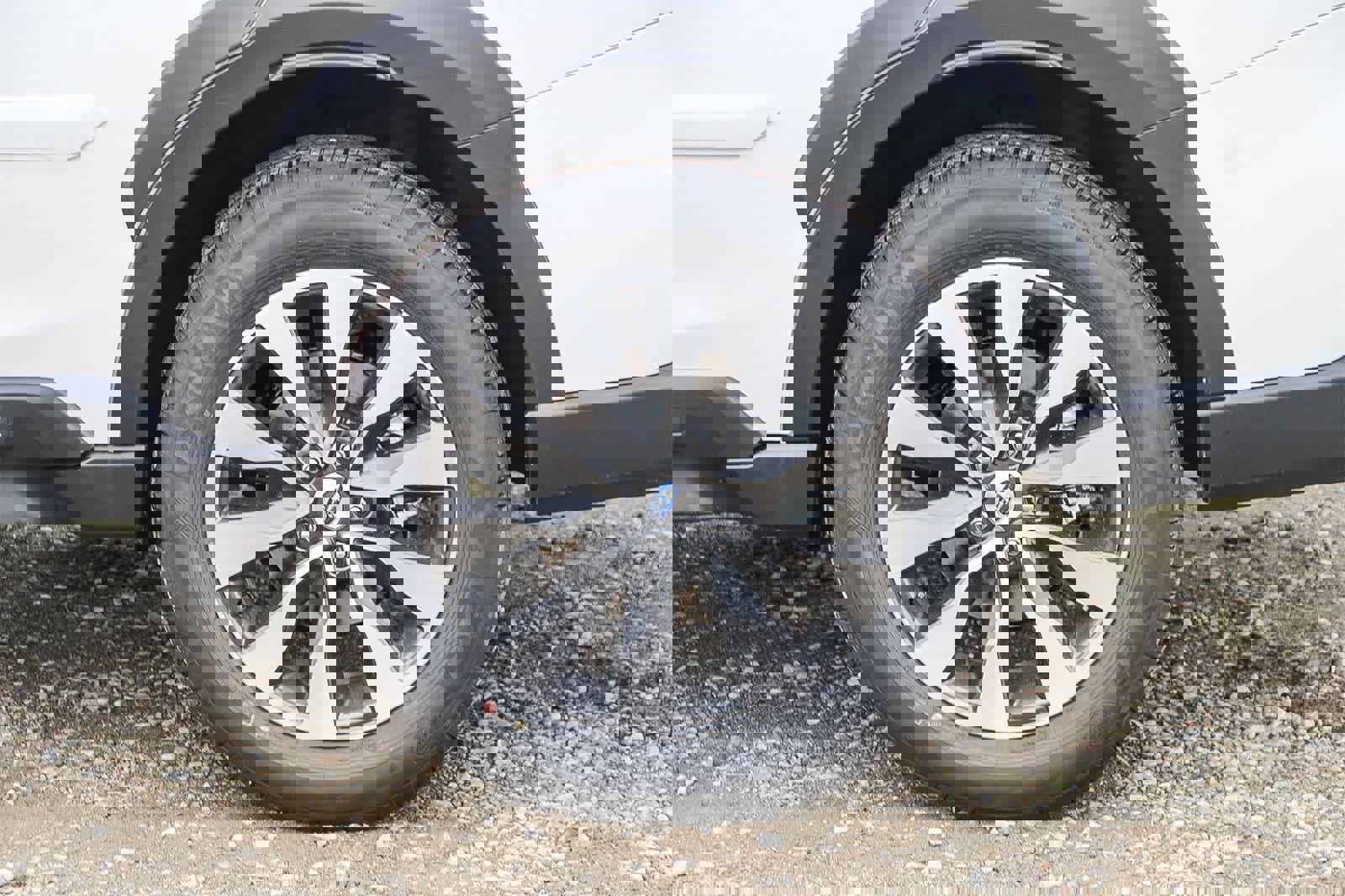 New 2025 Subaru Outback Limited image 10