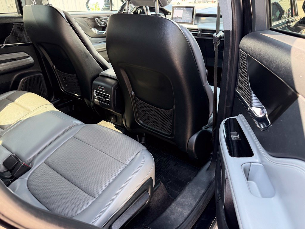Used 2022 Lincoln Corsair AWD w/ Premium Package image 30