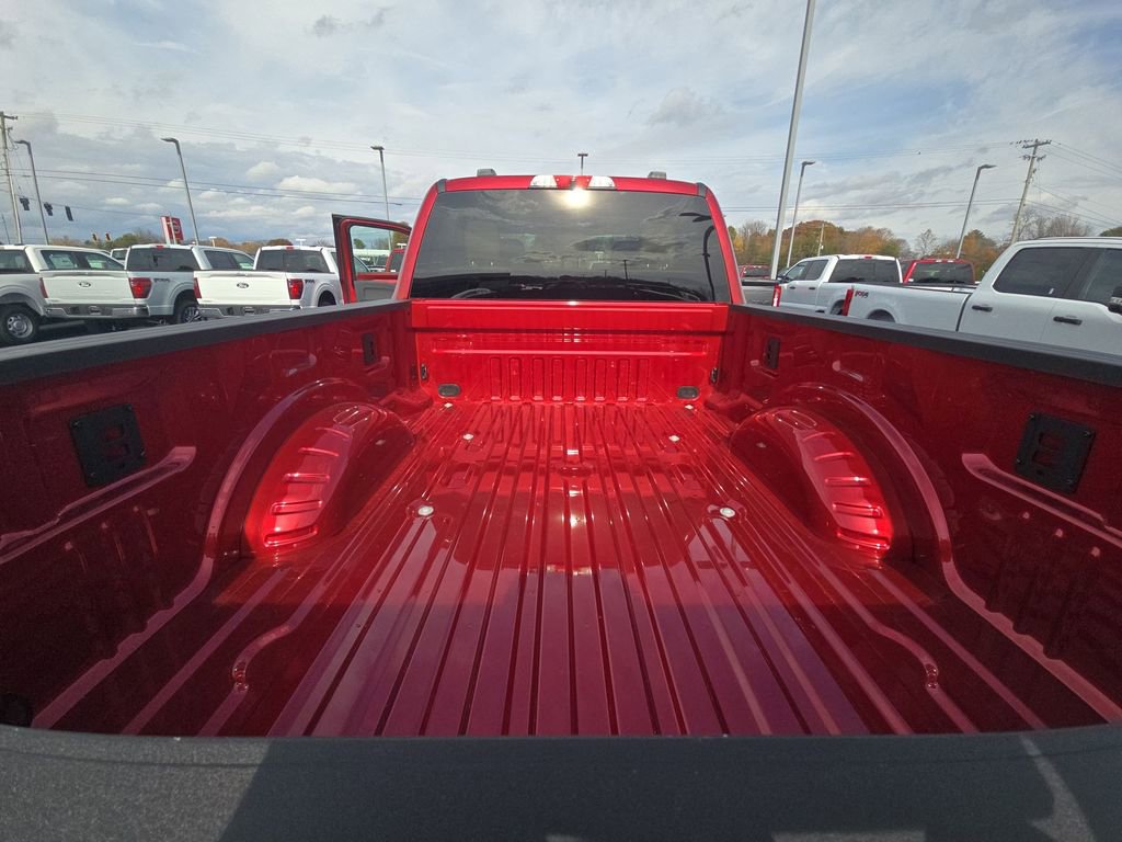 New 2026 Ford F250 XLT w/ XLT Premium Package image 28