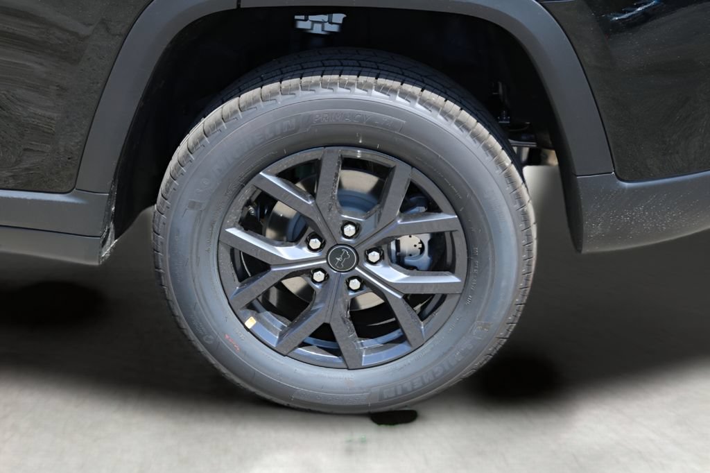 New 2027 Jeep Grand Cherokee Altitude AWD/4WD image 9