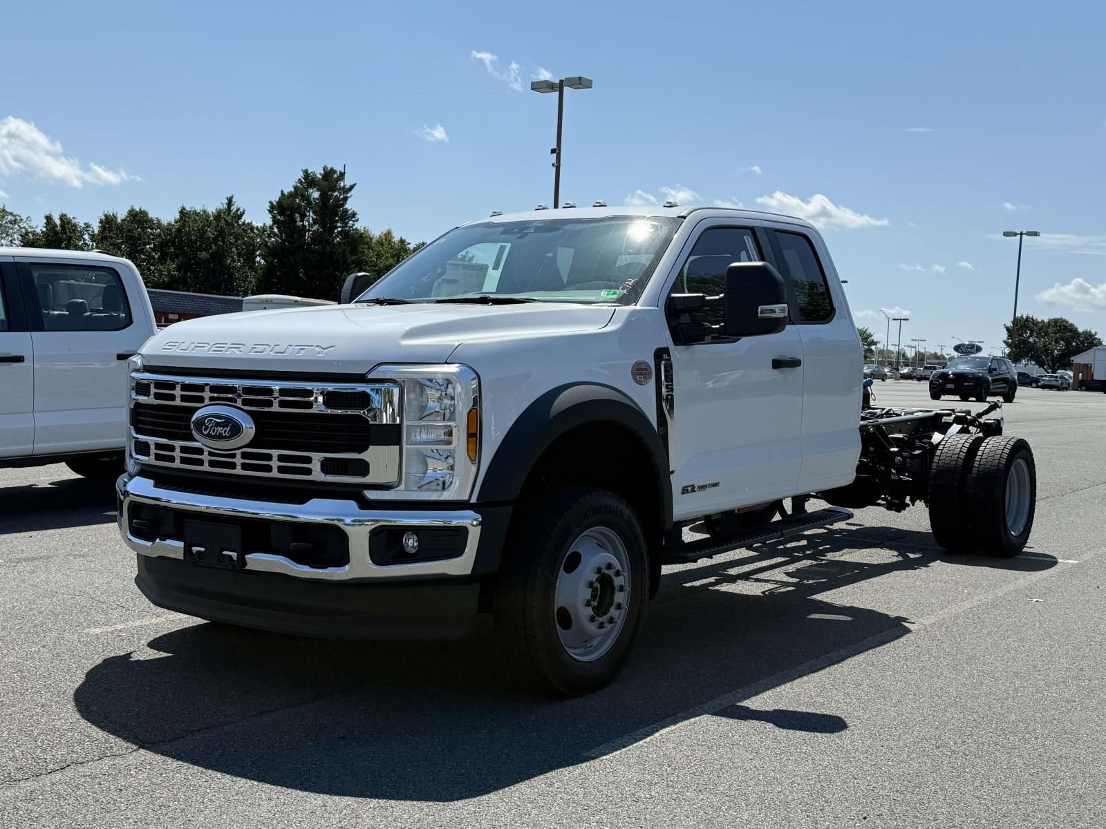 New 2026 Ford F550 4x4 Supercab Super Duty image 5