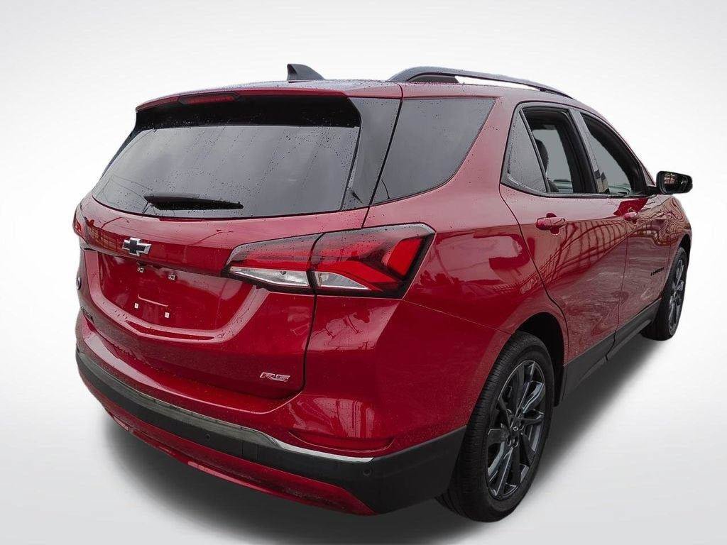Used 2023 Chevrolet Equinox RS w/ RS Leather Package FWD image 7