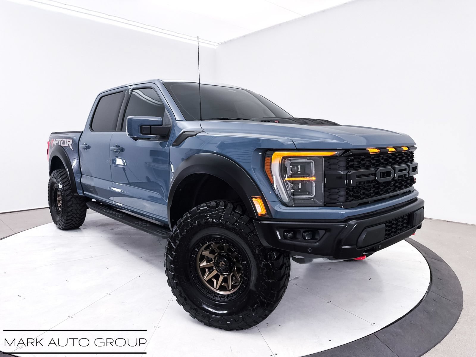 Used 2023 Ford F150 Raptor w/ Equipment Group 802A Raptor R AWD/4WD image 1