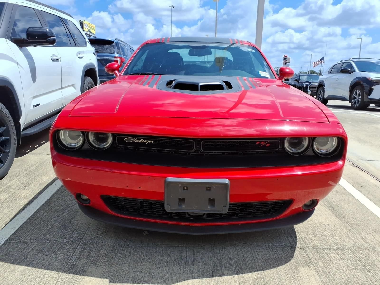 Used 2018 Dodge Challenger R/T Plus RWD image 3