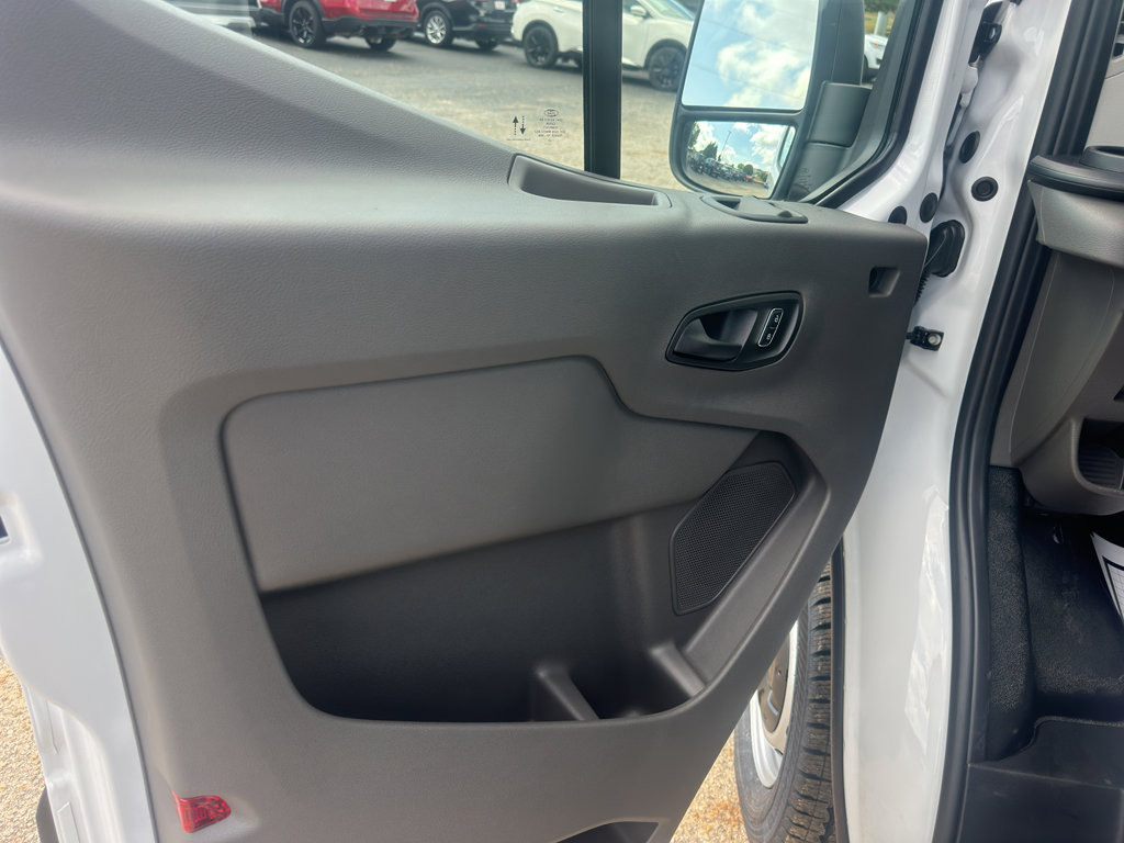 New 2025 Ford Transit 250 148 Medium Roof w/ Load Area Protection Package image 29