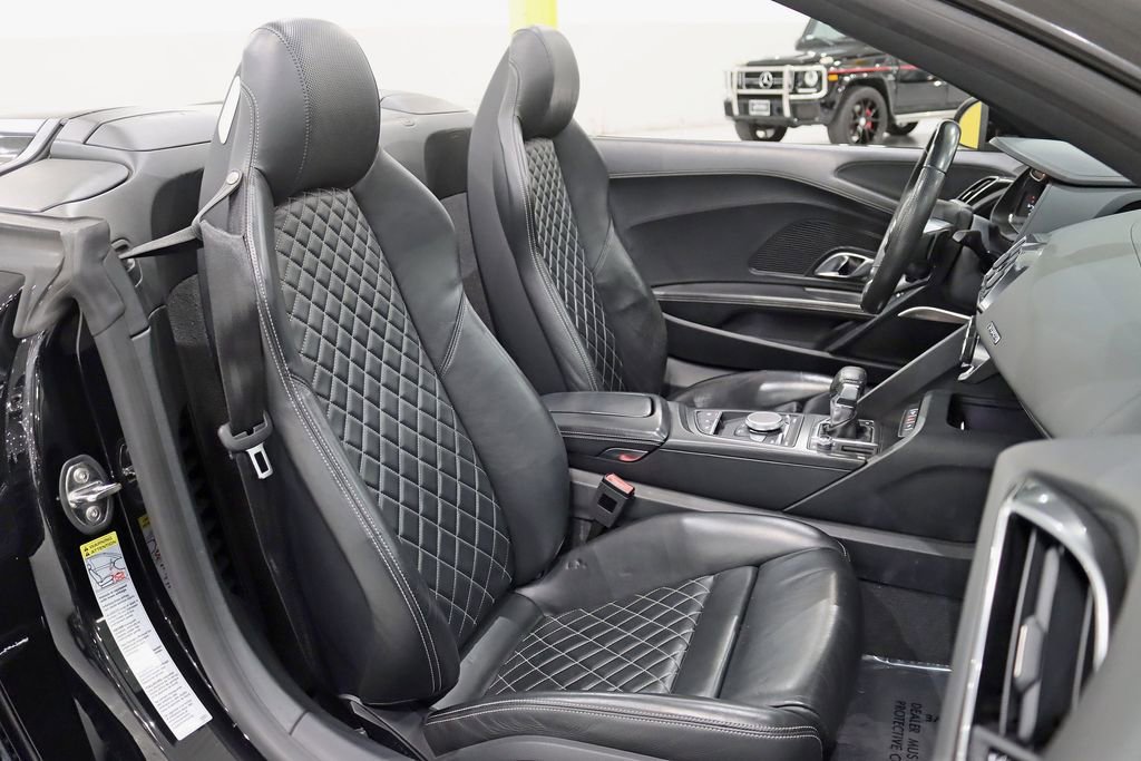 Used 2017 Audi R8 V10 AWD/4WD image 23