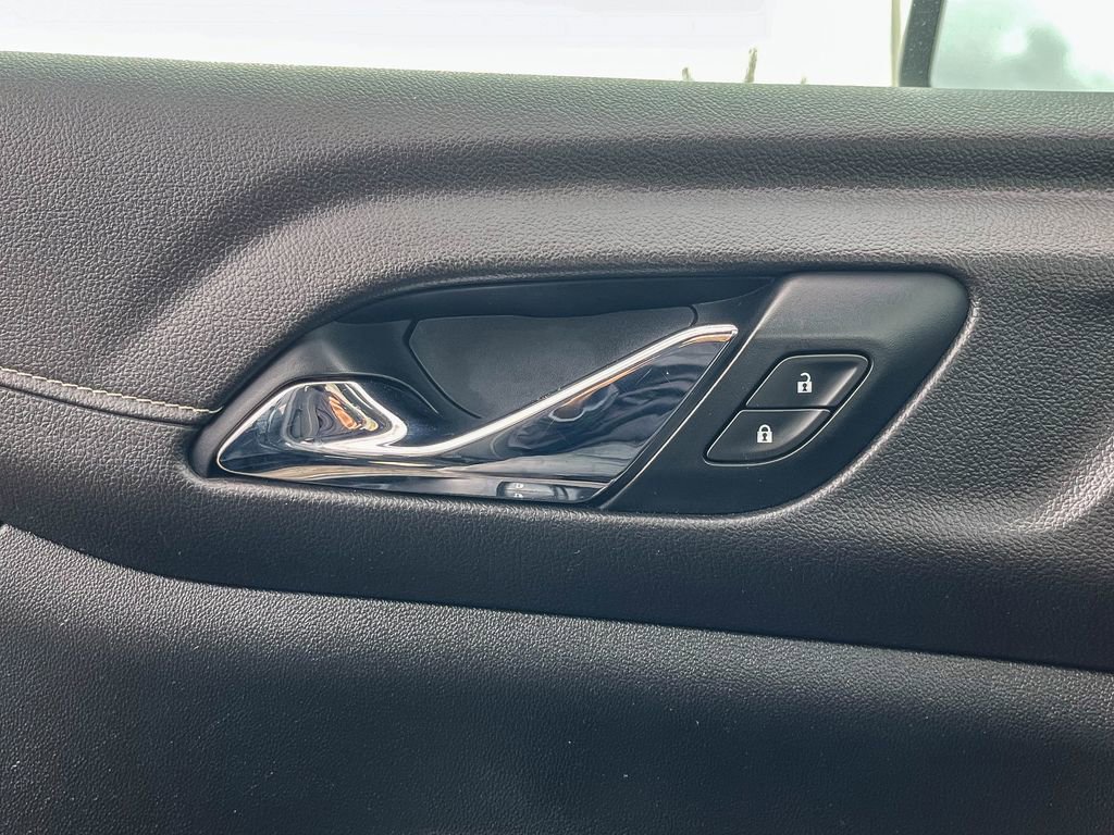 Used 2020 GMC Acadia SLE image 40