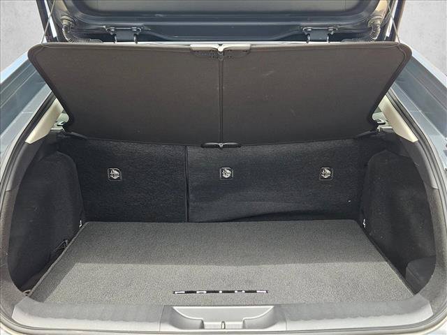 Used 2024 Toyota Prius XLE FWD image 6