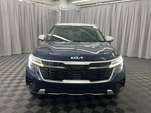 Certified 2024 Kia Seltos S image 3