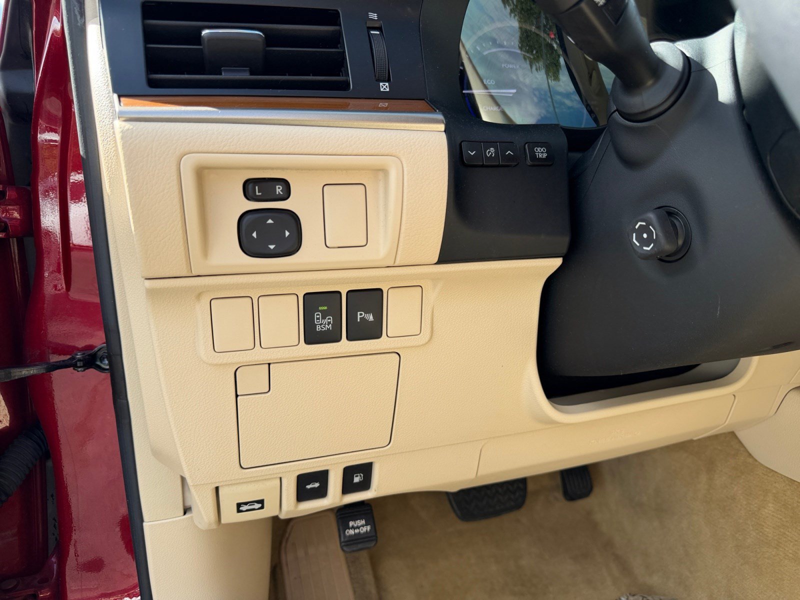 Used 2013 Lexus ES 300h w/ Premium Pkg FWD image 11