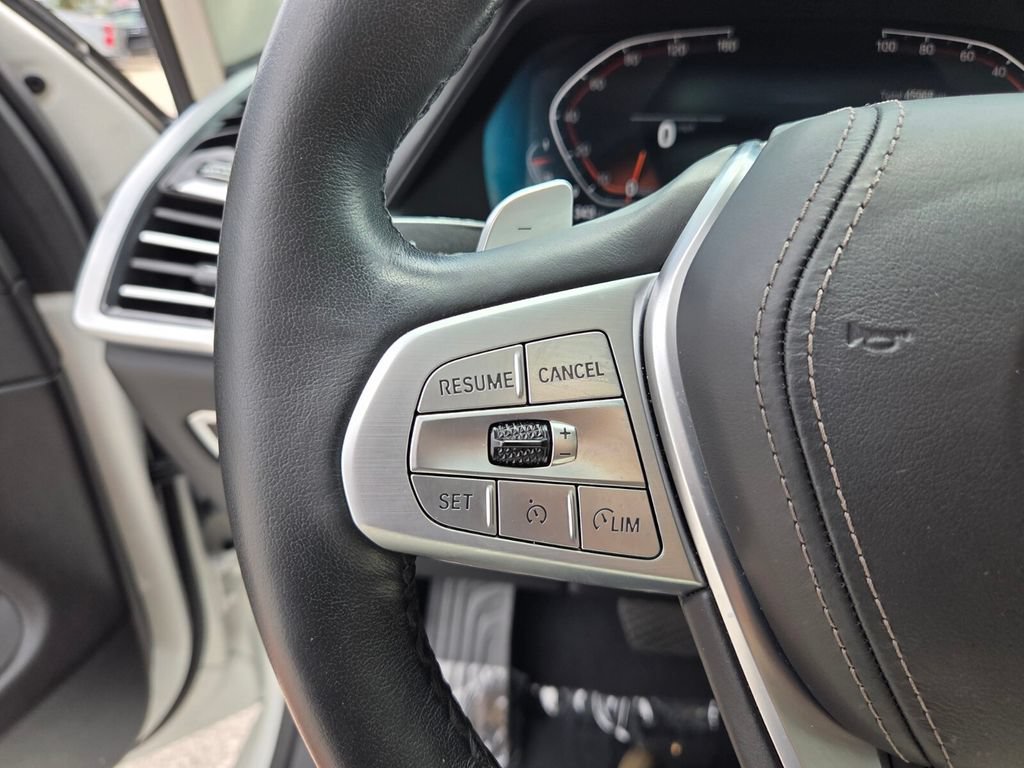 Used 2021 BMW X7 xDrive40i AWD/4WD image 33