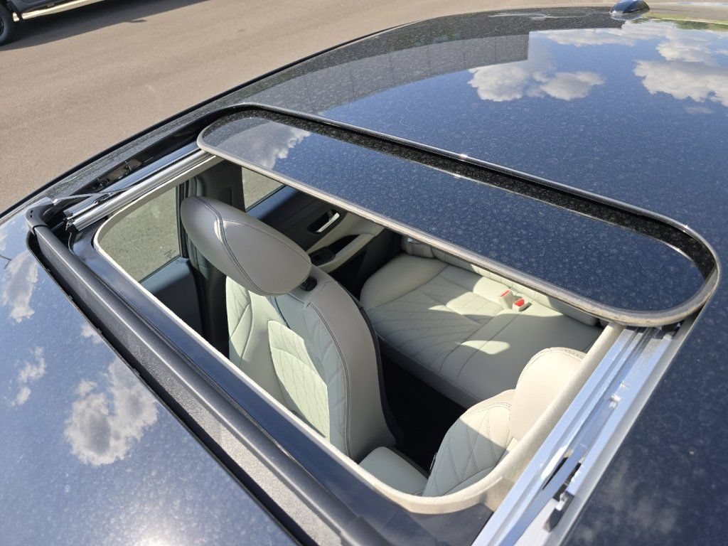 New 2026 Nissan Sentra SL w/ Floor Mat Package FWD image 3