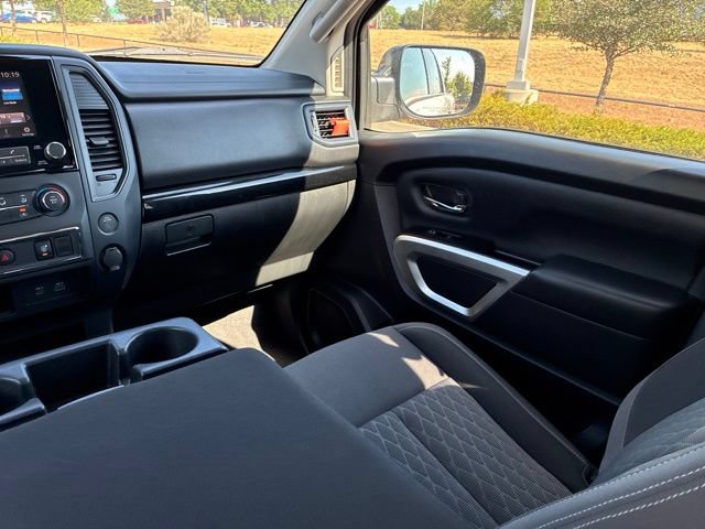 Certified 2024 Nissan Titan SV AWD/4WD image 30