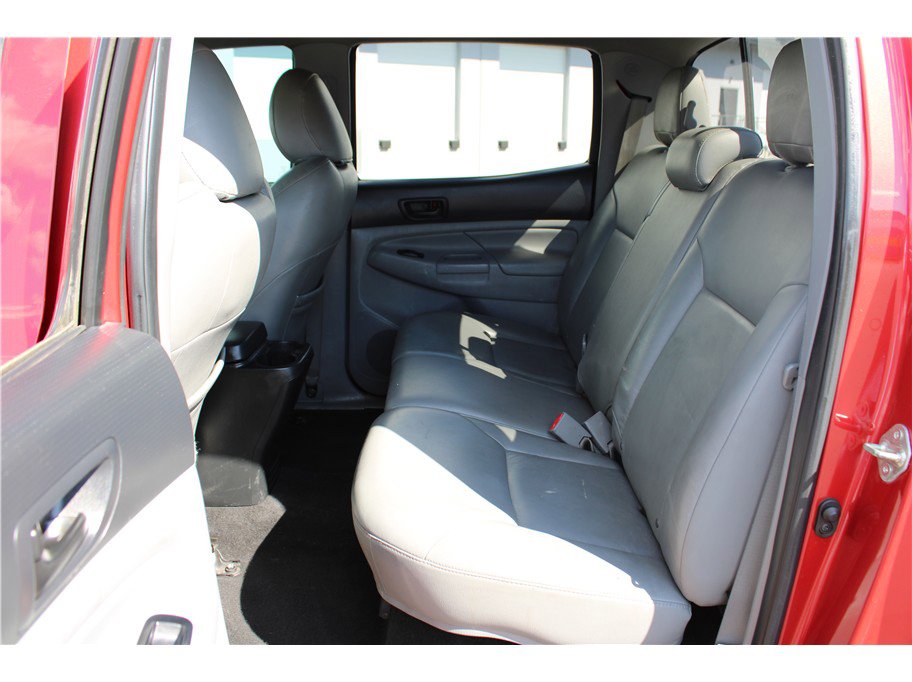 Used 2014 Toyota Tacoma 4x4 Double Cab image 13
