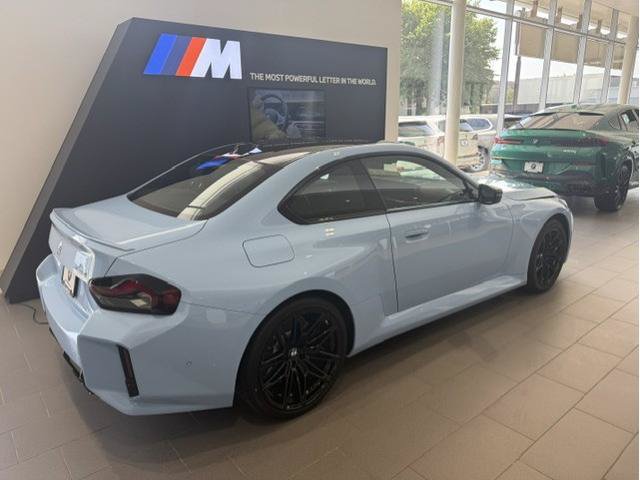 New 2026 BMW M2 w/ Lighting Package RWD image 2