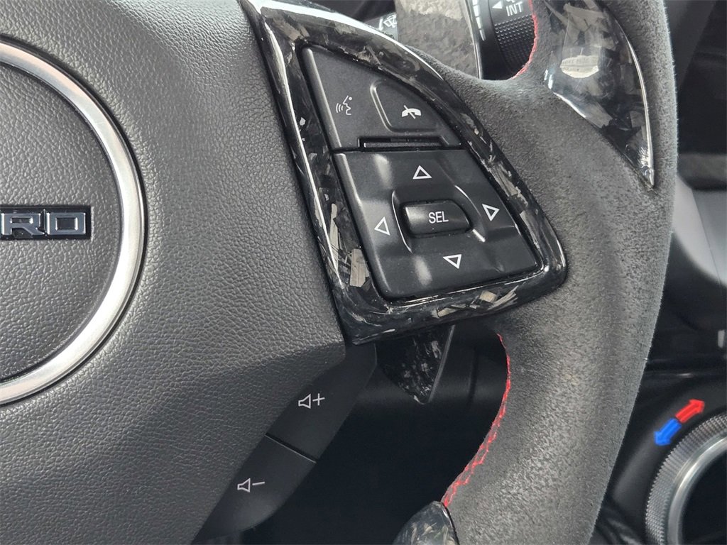 Used 2019 Chevrolet Camaro ZL1 image 18