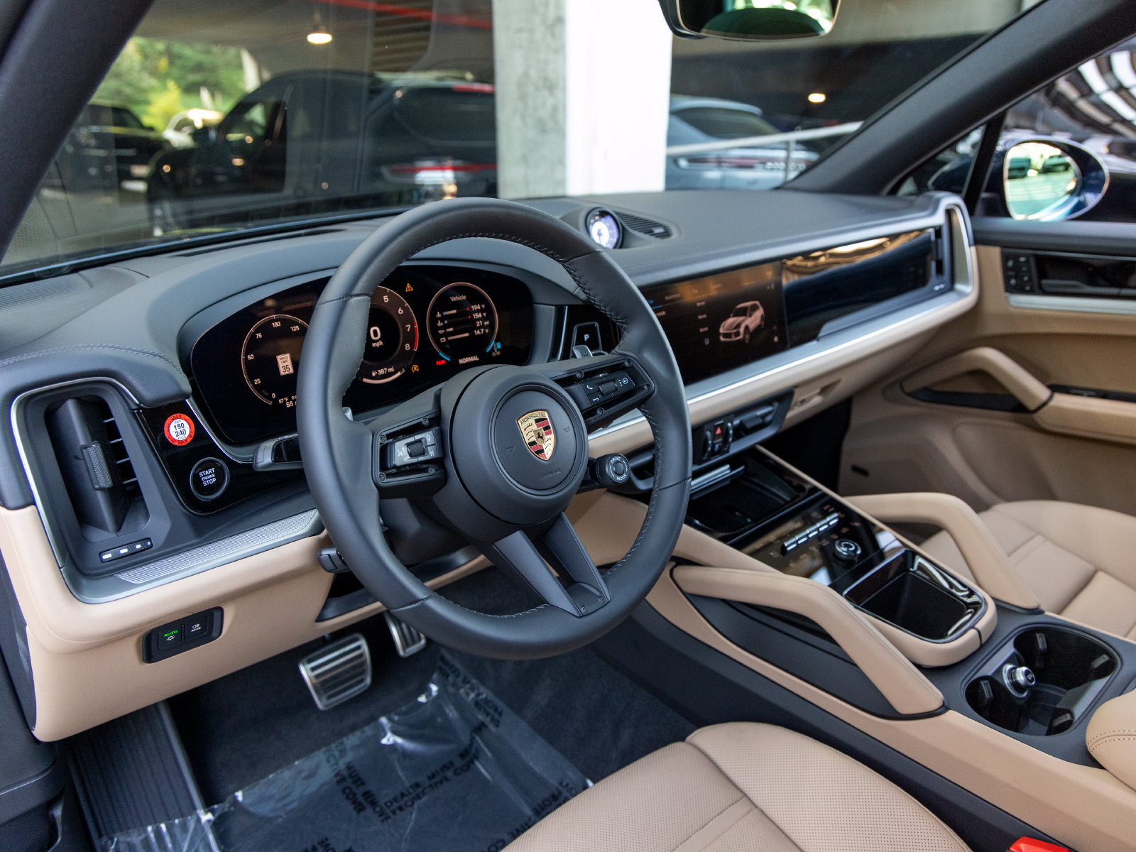 New 2025 Porsche Cayenne S AWD/4WD image 4