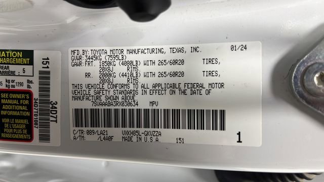 Used 2024 Toyota Sequoia Platinum AWD/4WD image 29