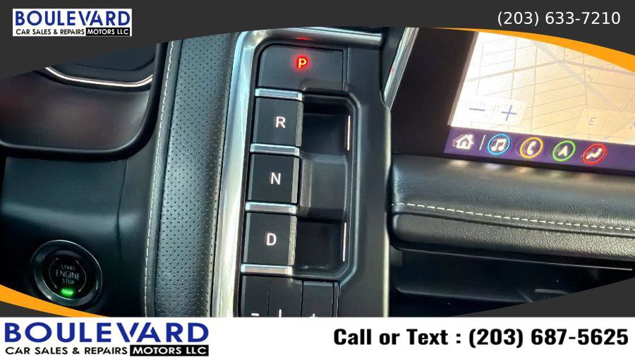 Used 2021 GMC Yukon SLT w/ SLT Premium Package image 23