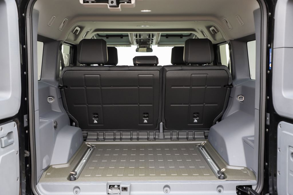 New 2025 INEOS Grenadier Fieldmaster Edition image 16