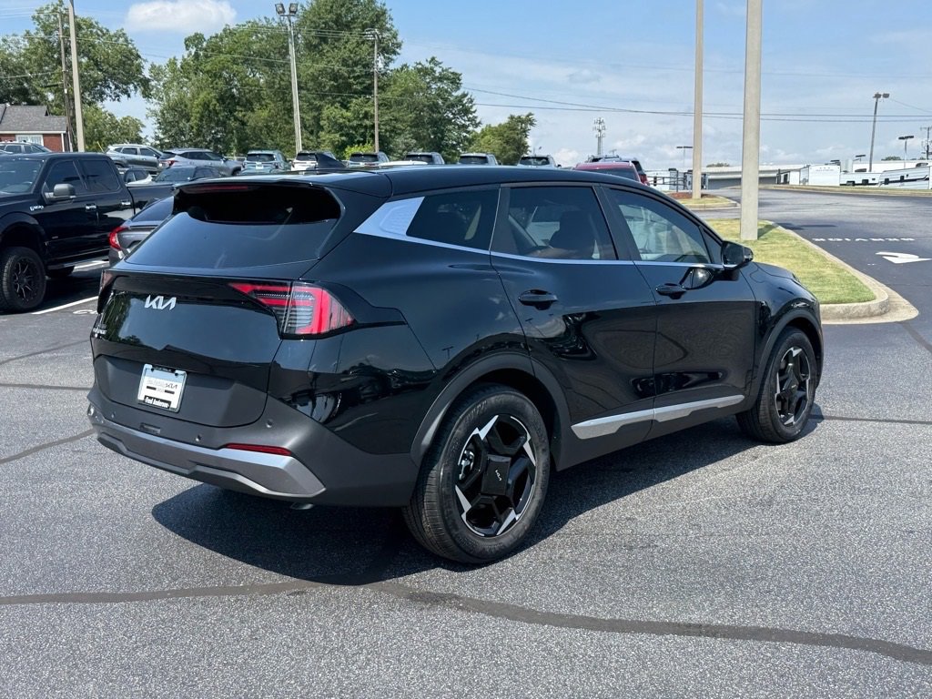 New 2026 Kia Sportage EX image 3