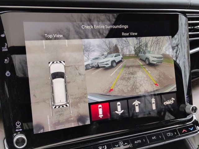 Used 2023 Jeep Grand Wagoneer L 4WD image 19