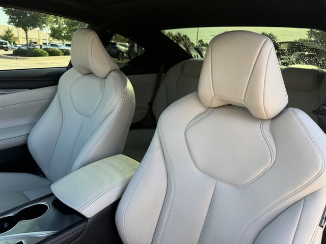 Used 2019 INFINITI Q60 3.0t Luxe w/ Essential Package RWD image 14