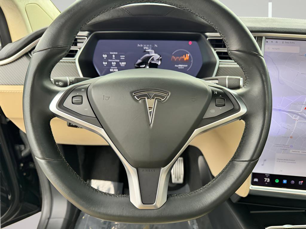 Used 2017 Tesla Model X 75D image 11