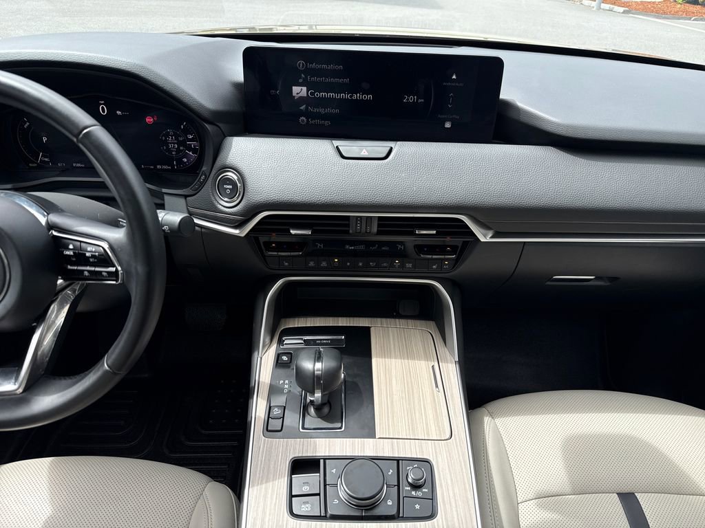 Used 2025 MAZDA CX-70 Plug-In Hybrid w/ Premium Pkg AWD/4WD image 17