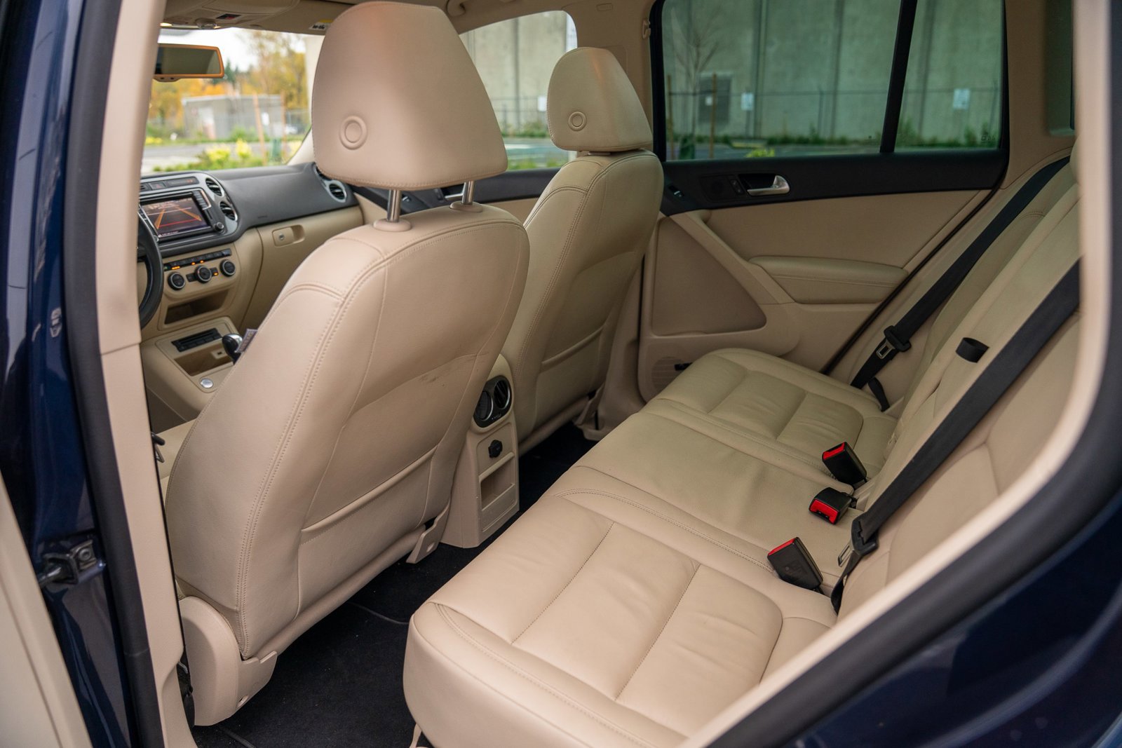 Used 2016 Volkswagen Tiguan SEL image 21