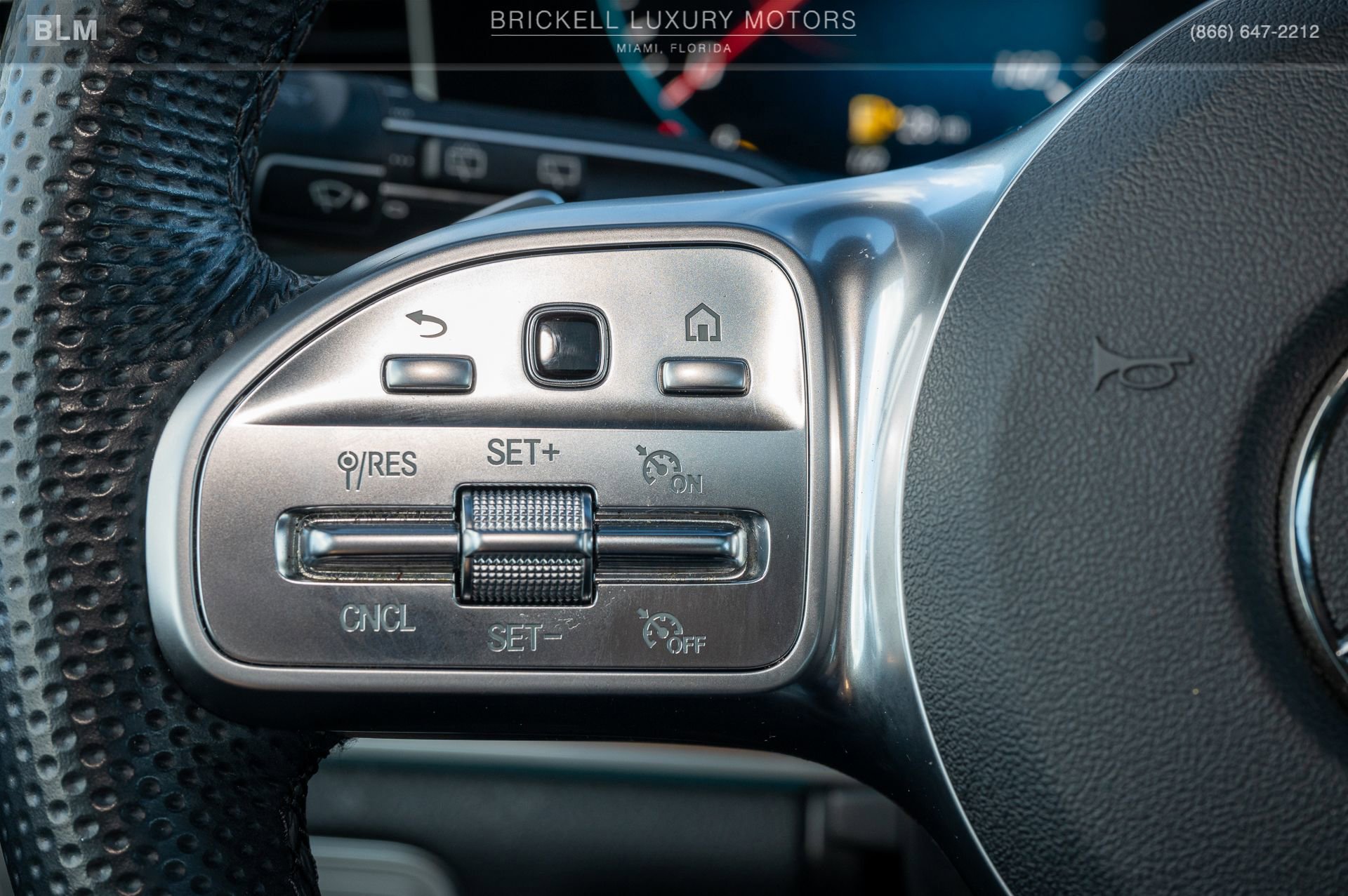 Used 2023 Mercedes-Benz GLS 450 4MATIC image 32