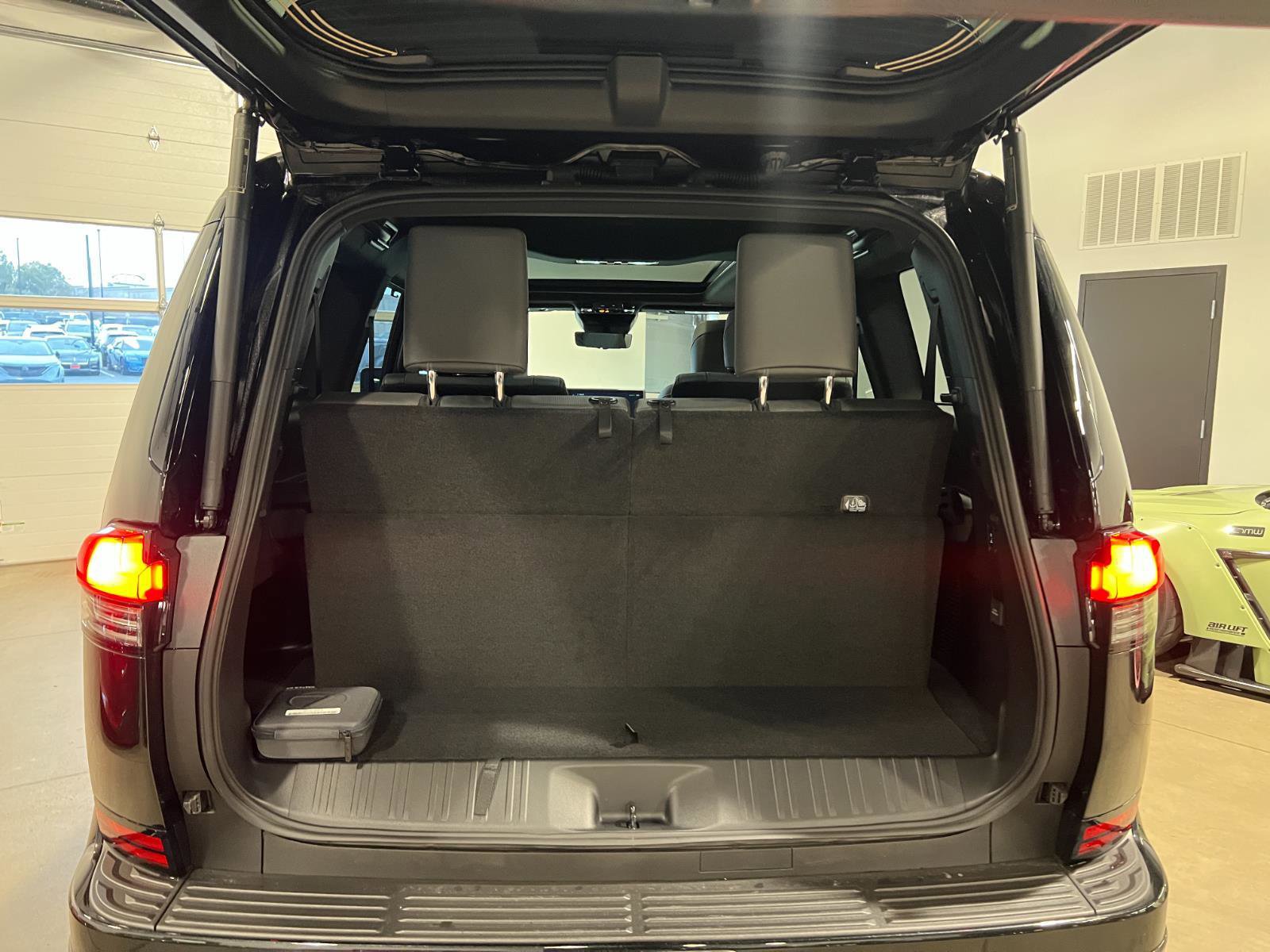 Used 2026 Lexus GX 550 w/ Cold Area Package image 36