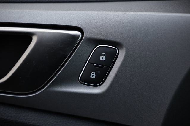 Used 2019 Ford Ranger XLT w/ Equipment Group 302A Luxury image 18