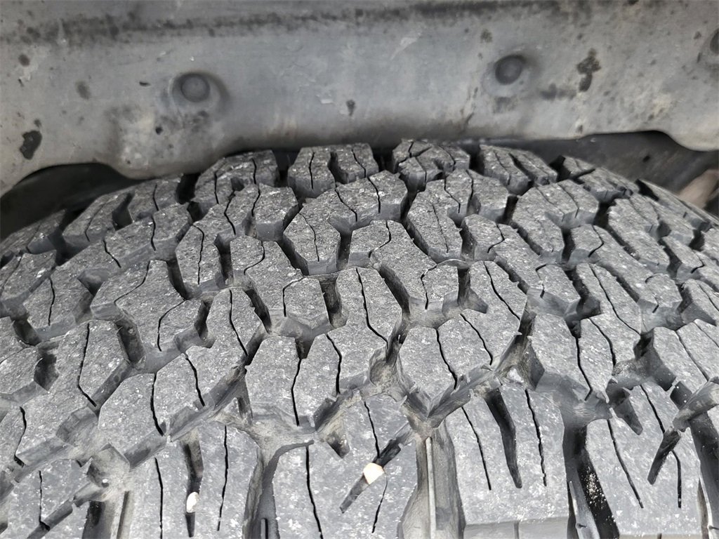 Used 2023 Jeep Wrangler Unlimited Rubicon w/ Cold Weather Group image 33