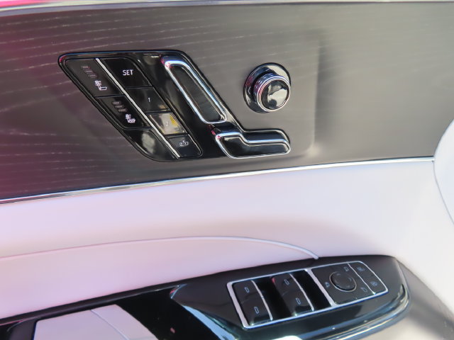 Certified 2024 Cadillac Lyriq Luxury w/ LPO, Floor Liner Package AWD/4WD image 10