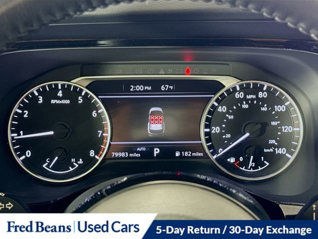 Used 2022 Nissan Pathfinder SV image 14