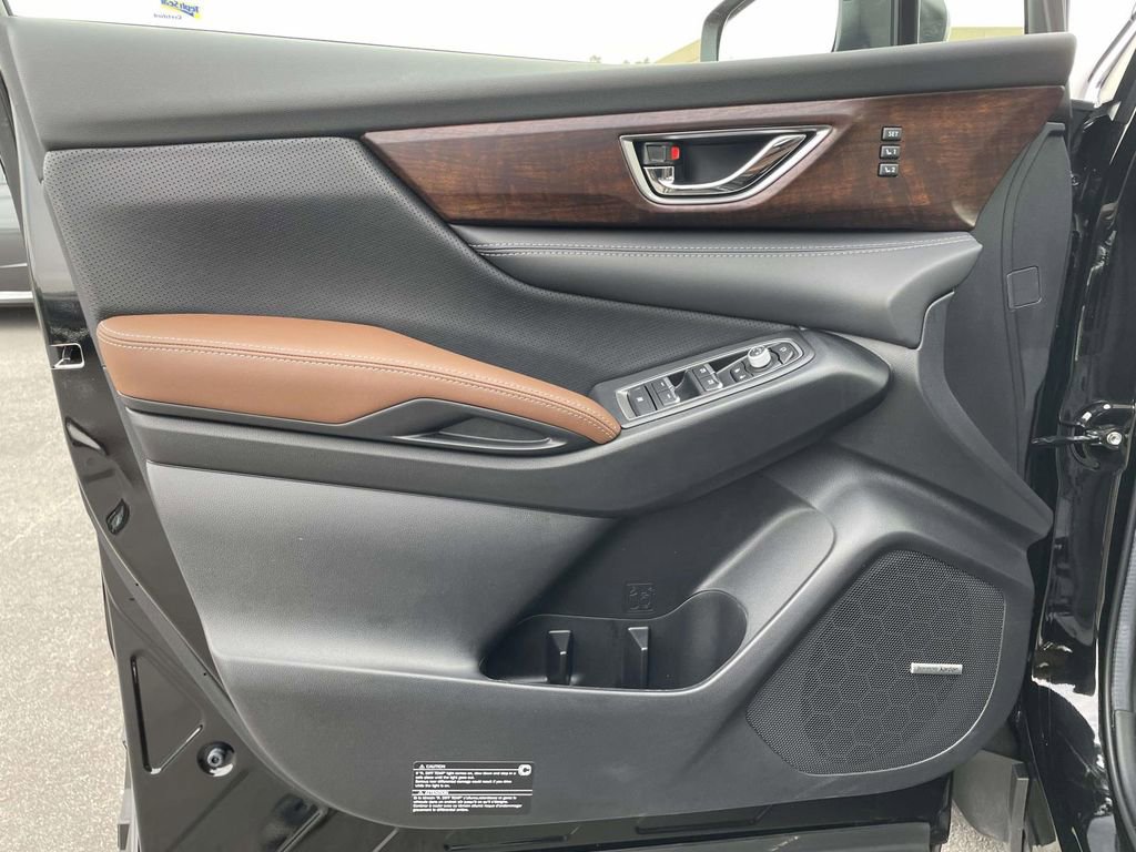 Used 2025 Subaru Ascent Touring w/ Popular Package #2 image 6