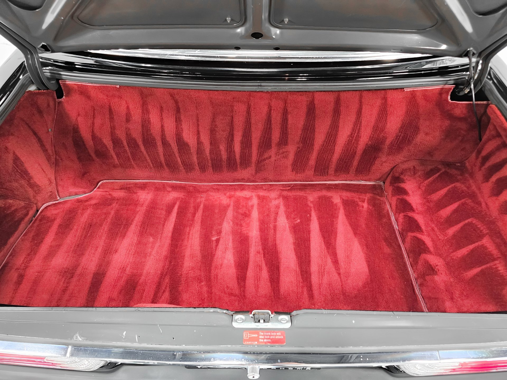 Used 1986 Mercedes-Benz 560 SL image 15